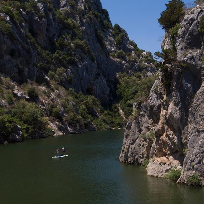 Red Paddle Co VOYAGER TANDEM 15'0"x34" Inflatable Stand Up Paddle Board 2020