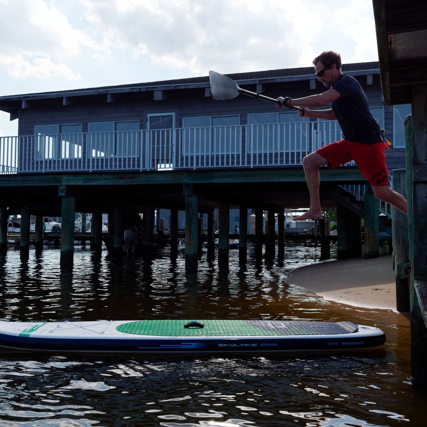 Earth River SUP SKYLAKE 10-9 S3 GREEN Inflatable Paddle Board (10'9"x34"x5" Permanent Fin Version)