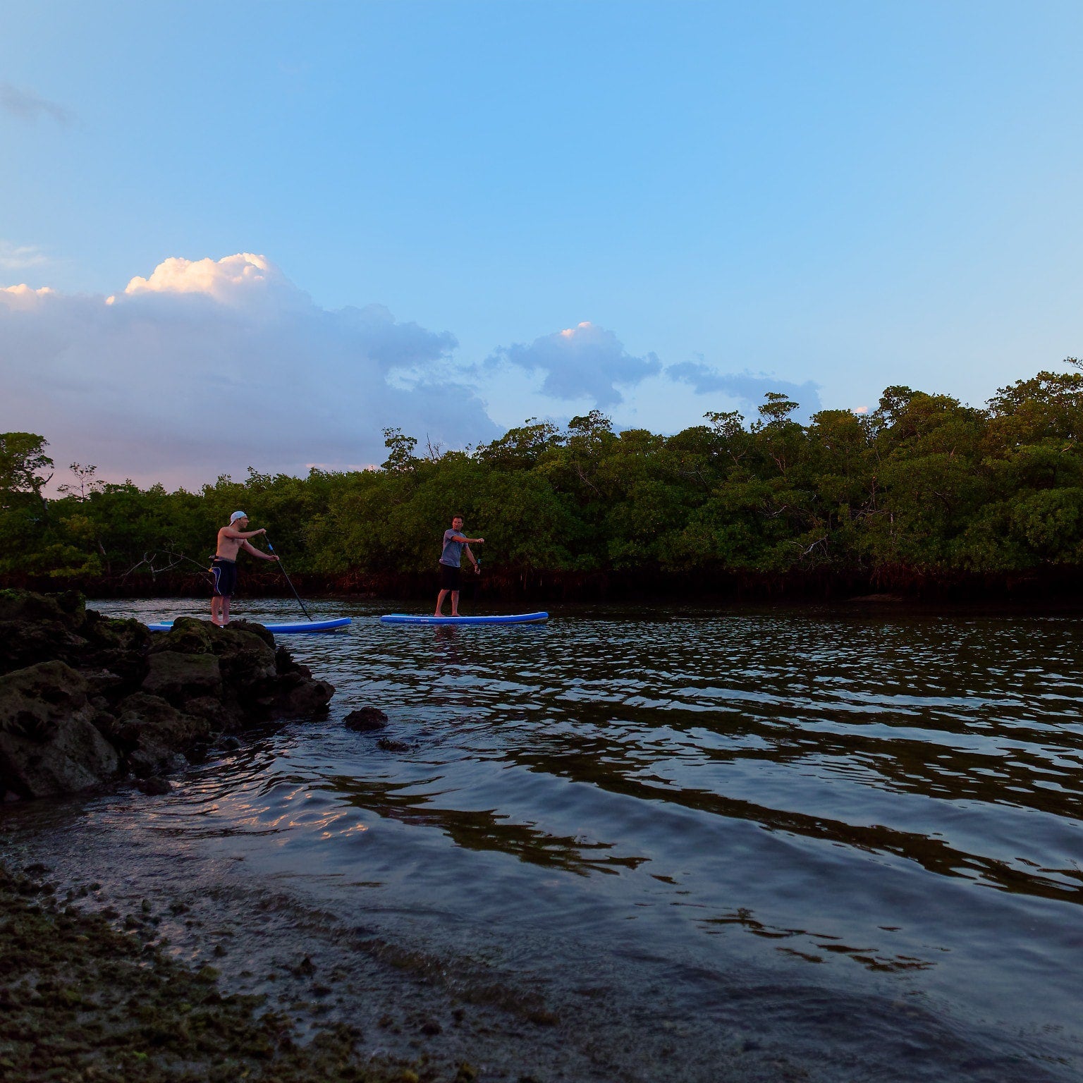 Earth River SUP 10-9 SKYLAKE GT™ Inflatable Paddle Board 2019/2020 (10'9"x30"x5")