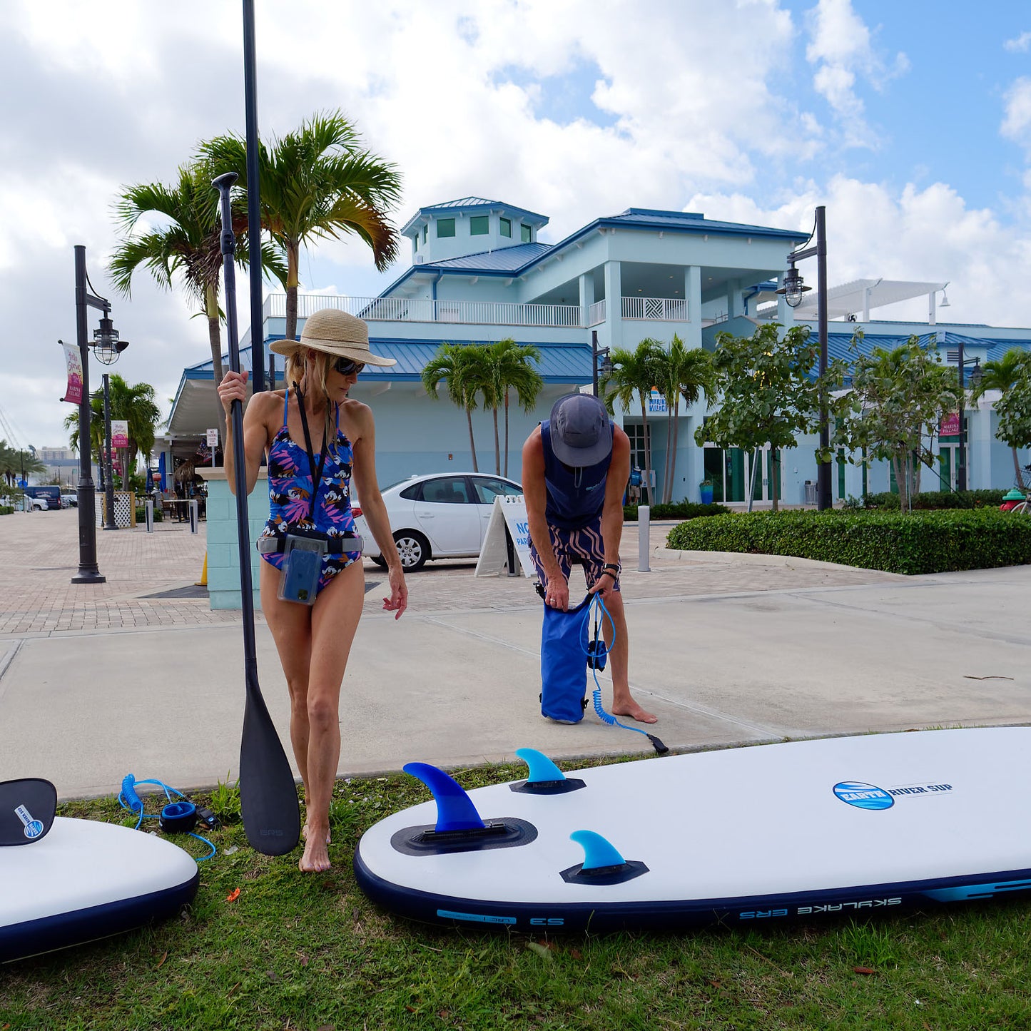 OPEN BOX Earth River SUP SKYLAKE 10-9 S3  AQUA Inflatable Paddle Board