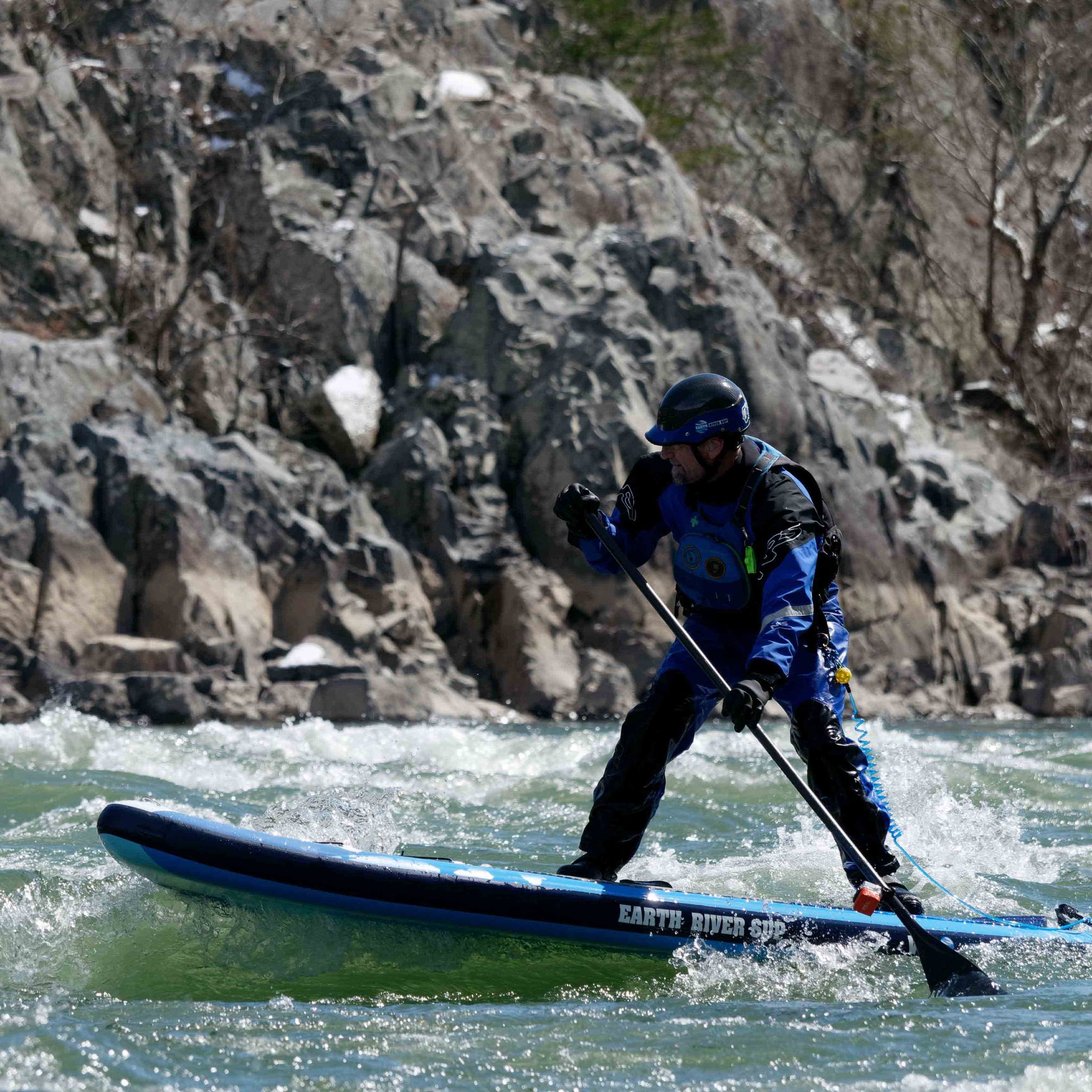 Earth River SUP 10-0 V3 Inflatable Paddle Board 2019/2020 (10'0"x33"x6") BLUE